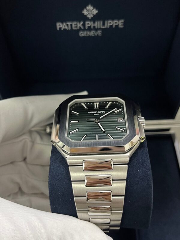 Patek Philippe Cubitus Green Dial 5821/1A - Image 6