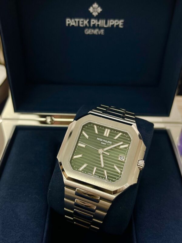 Patek Philippe Cubitus Green Dial 5821/1A - Image 3