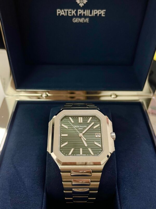 Patek Philippe Cubitus Green Dial 5821/1A - Image 11