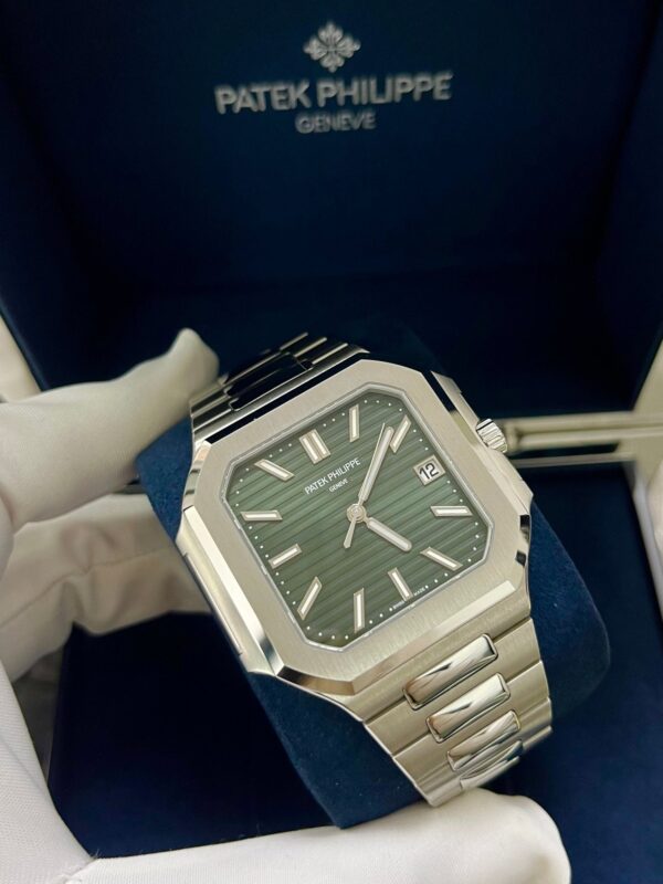 Patek Philippe Cubitus Green Dial 5821/1A - Image 4