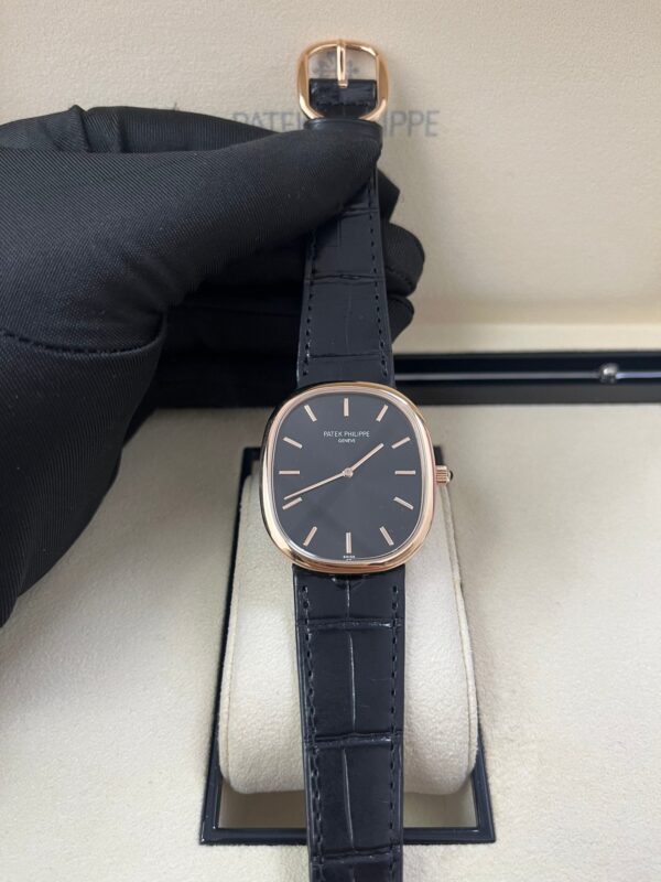 Patek Philippe Golden Ellipse (Ref# 5738R-001) - Image 8