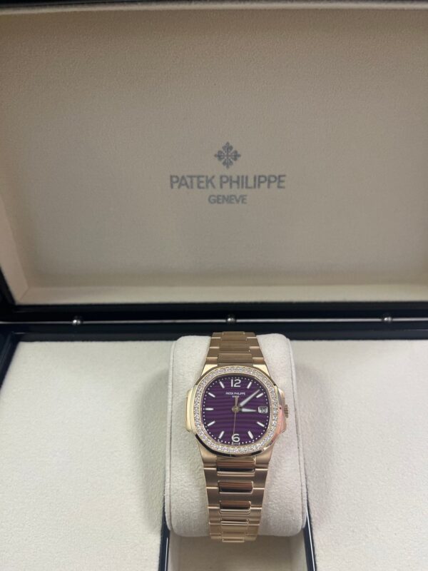 Patek Philippe Nautilus 32mm Diamond Bezel Rose Gold Purple Wave Dial 7010/1R-013 - Image 10