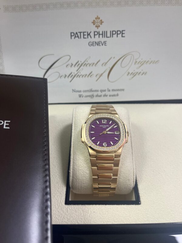 Patek Philippe Nautilus 32mm Diamond Bezel Rose Gold Purple Wave Dial 7010/1R-013 - Image 9