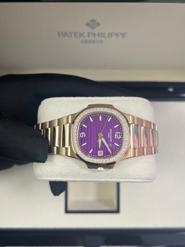 Patek Philippe Nautilus 32mm Diamond Bezel Rose Gold Purple Wave Dial 7010/1R-013 - Image 6