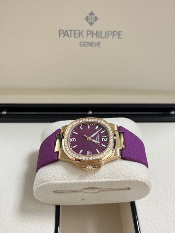 Patek Philippe Nautilus 32mm Diamond Bezel Rose Gold Purple Wave Dial 7010R-013 - Image 16