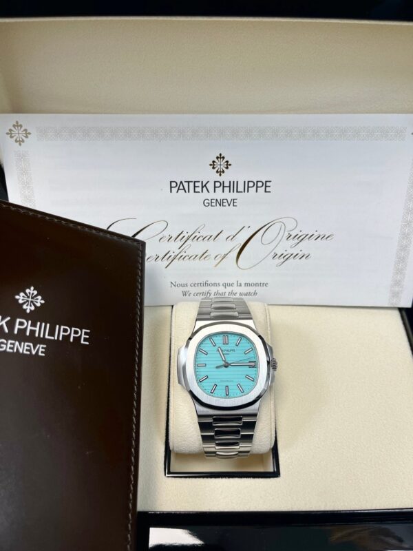 Patek Philippe Nautilus "Tiffany & Co." Blue Dial 5711/1A-018 - Image 11