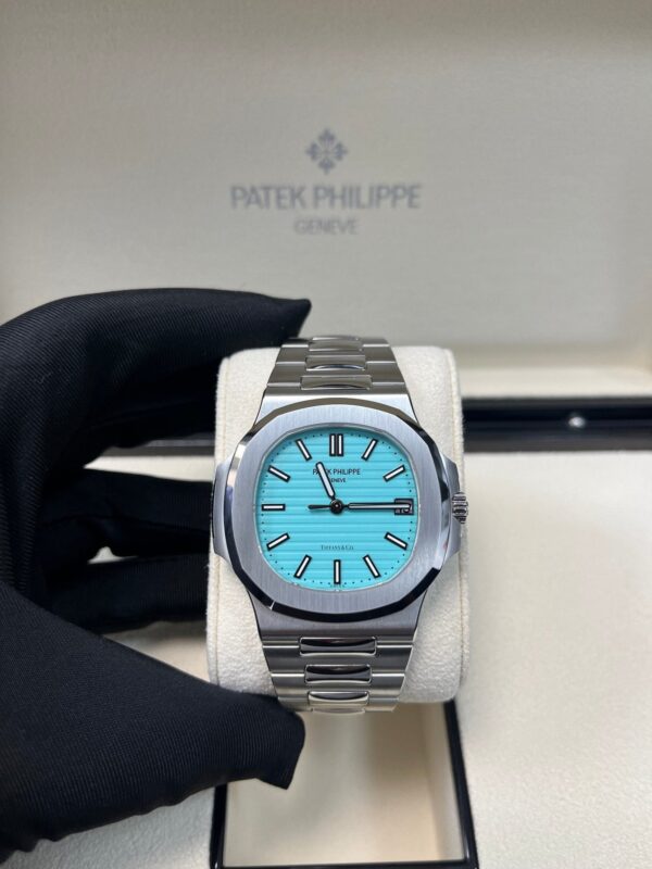 Patek Philippe Nautilus "Tiffany & Co." Blue Dial 5711/1A-018 - Image 14