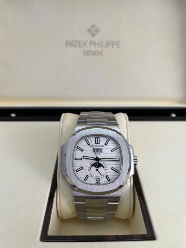 Patek Philippe Nautilus Annual Calendar 5726/1A-010 - Image 7