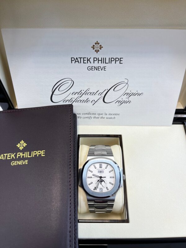 Patek Philippe Nautilus Annual Calendar 5726/1A-010 - Image 8