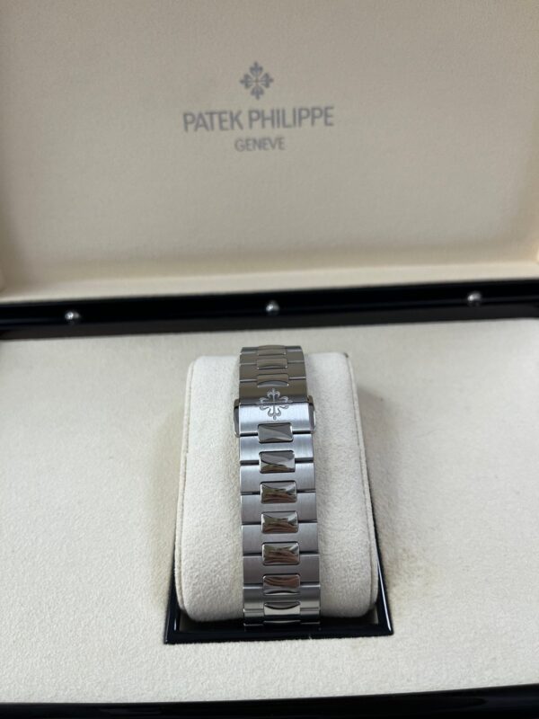 Patek Philippe Nautilus Annual Calendar Stainless Steel with Blue Dial/ Moon Phase (Ref#5726/1A-014) - Image 9
