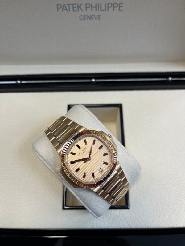 Patek Philippe Nautilus Automatic Rose Gold Baguette Cognac Bezel 7118/1300R-001 - Image 4