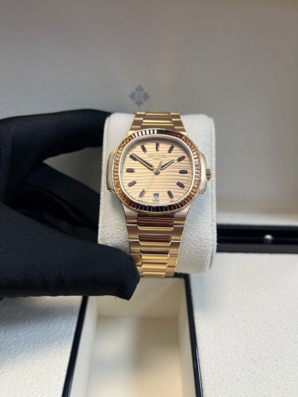 Patek Philippe Nautilus Automatic Rose Gold Baguette Cognac Bezel 7118/1300R-001 - Image 8