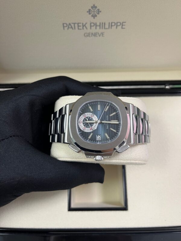 Patek Philippe Nautilus Chronograph REF 5980/1A-001 - Image 8
