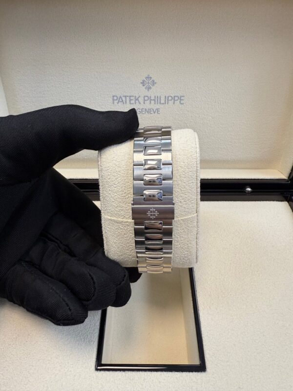 Patek Philippe Nautilus Chronograph White Dial 5980/1A-019 - Image 5