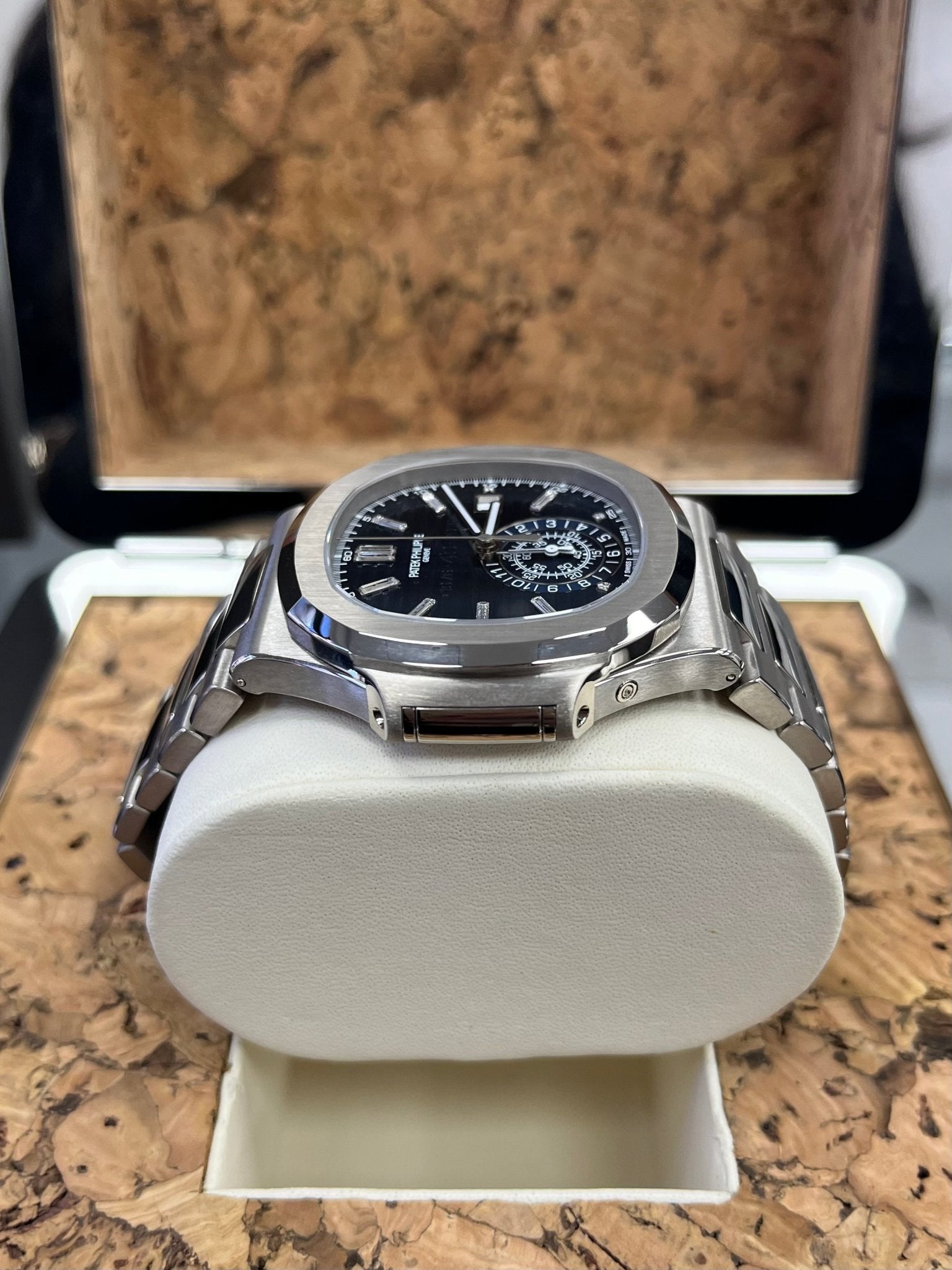Patek Philippe Nautilus Chronograph White Gold Blue Dial 44mm 5976/1G-001 - Image 12