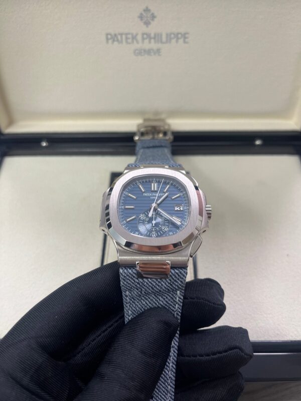 Patek Philippe Nautilus Flyback Chronograph White Gold Blue-Gray Dial 5980/60G - Image 17
