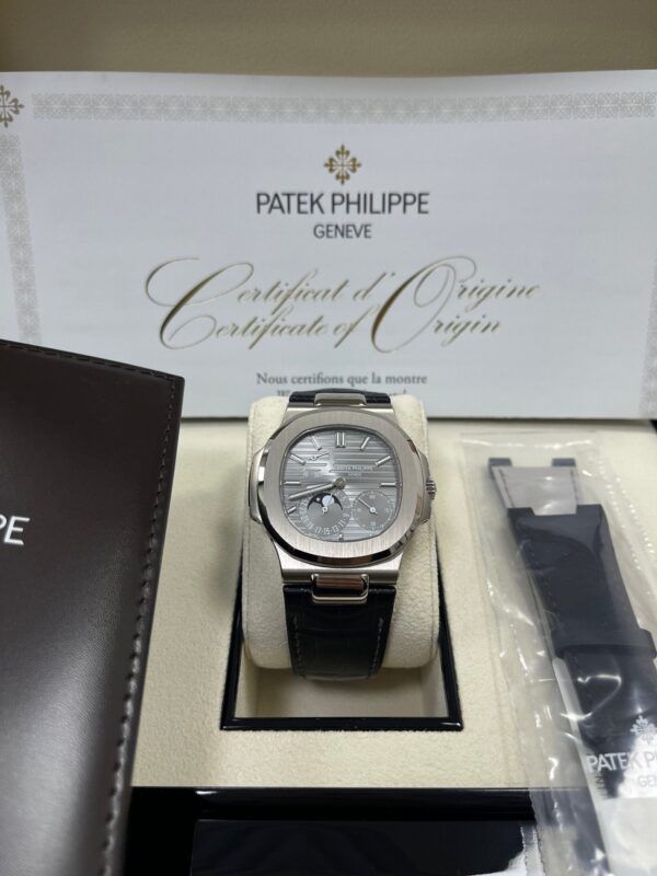 Patek Philippe Nautilus Grey Dial Ref # 5712G-001 - Image 8