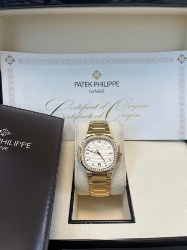 Patek Philippe Nautilus Ladies Rose Gold Nautilus White Dial Diamond Bezel 7118/1200R-001 - Image 11