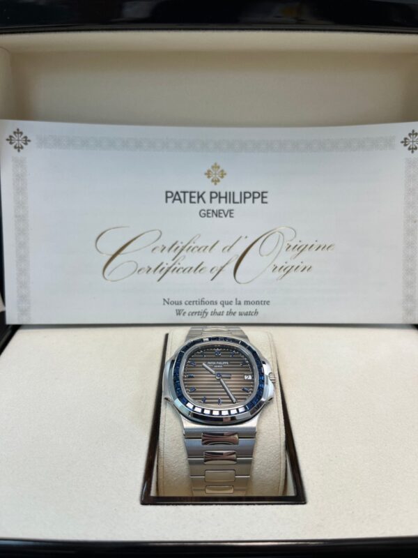 Patek Philippe Nautilus Platinum Blue Sapphire 5711/111P-001 - Image 10