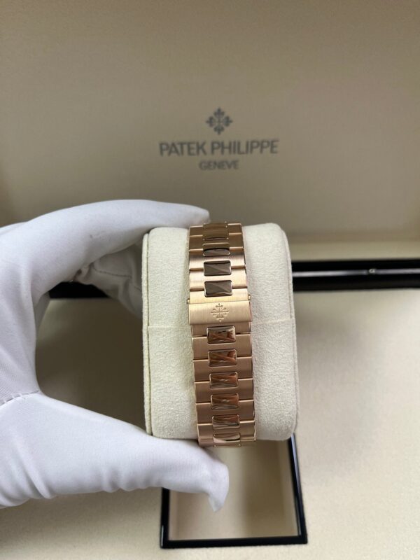 Patek Philippe Nautilus Rose Gold/ Black Gradient Dial (Ref#5980/1R-001) - Image 10