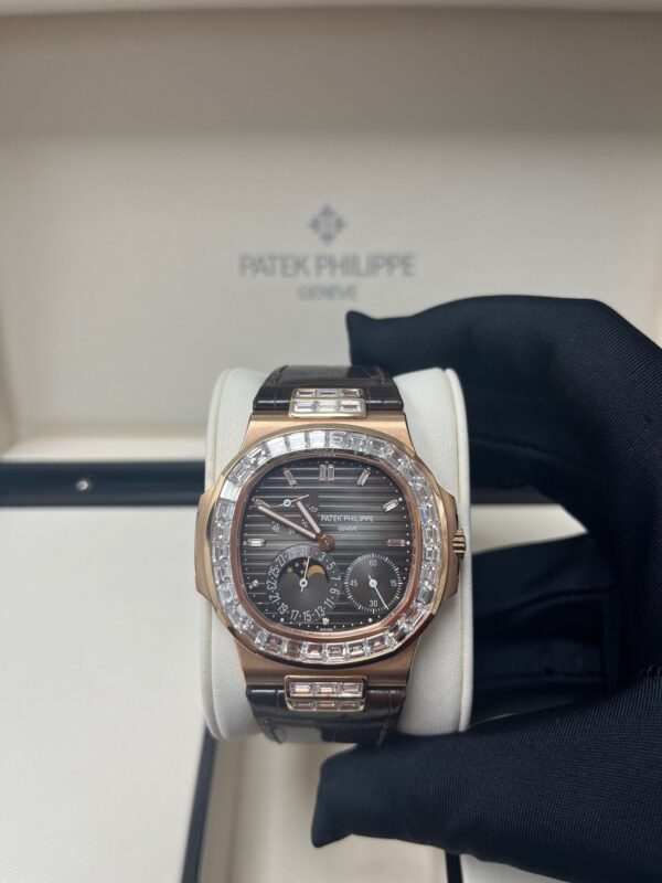 Patek Philippe Nautilus Rose Gold Diamond Bezel & Moon Phase Brown Dial 5724R 001 - Image 3