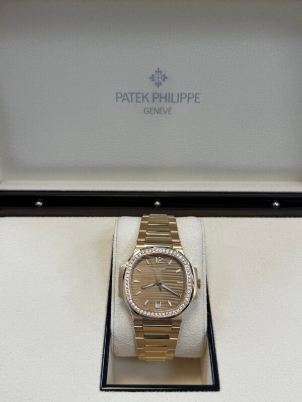 Patek Philippe Nautilus Rose Gold (Ref#7118/1200R-010) - Image 11