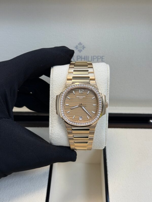Patek Philippe Nautilus Rose Gold (Ref#7118/1200R-010) - Image 9