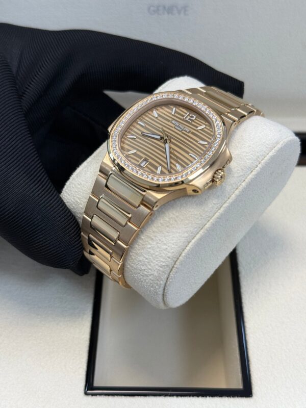 Patek Philippe Nautilus Rose Gold (Ref#7118/1200R-010) - Image 4
