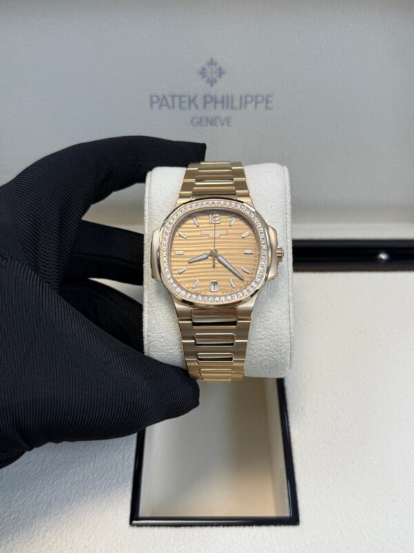 Patek Philippe Nautilus Rose Gold (Ref#7118/1200R-010) - Image 2