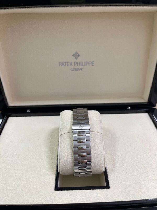 Patek Philippe Nautilus Stainless Steel/ Black-Blue Dial (Ref#5711/1A-010) - Image 12