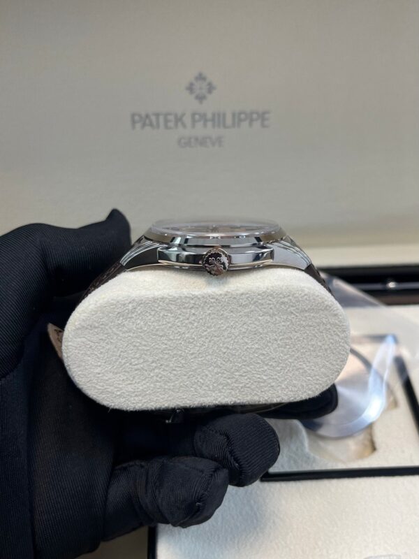 Patek Philippe Perpetual Calendar Grand Complications Salmon Dial Perpetual Calendar (Reference # 5320G) - Image 12