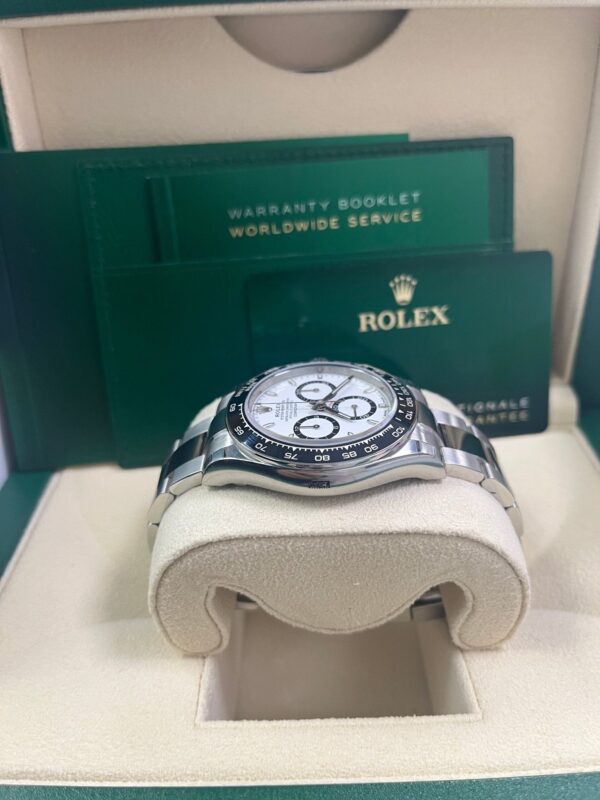 Rolex Cosmograph Daytona Black Cerachrom Bezel - White Index Dial Oyster Bracelet 126500ln - Image 5