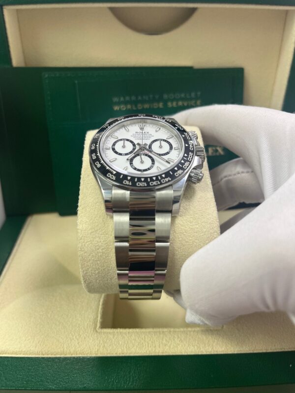 Rolex Cosmograph Daytona Black Cerachrom Bezel - White Index Dial Oyster Bracelet 126500ln - Image 6