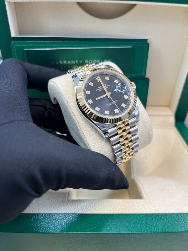 Rolex Datejust 41 Steel and Yellow Gold Black Diamond Jubilee 126333 - Image 13