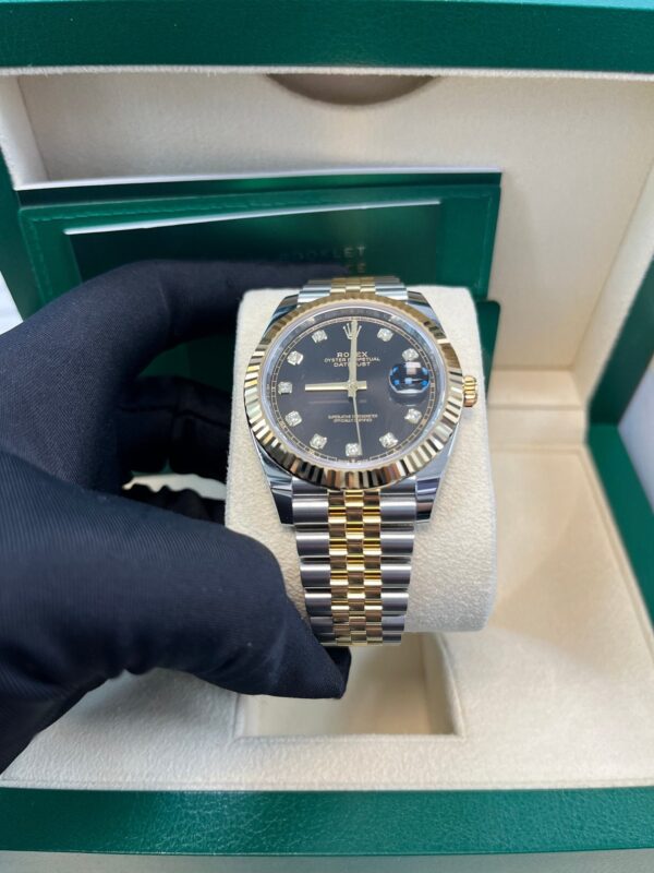 Rolex Datejust 41 Steel and Yellow Gold Black Diamond Jubilee 126333 - Image 4