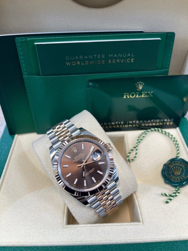 Rolex Datejust 41 Two-Tone Stainless Steel and Rose Gold/ Chocolate Index Dial/ Fluted Bezel/ Jubilee Bracelet (Ref#126331) - Image 8