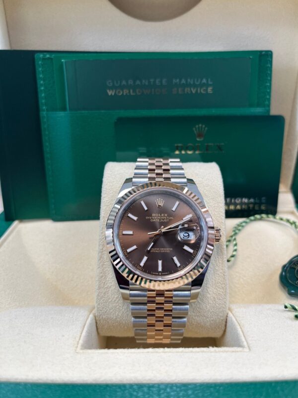 Rolex Datejust 41 Two-Tone Stainless Steel and Rose Gold/ Chocolate Index Dial/ Fluted Bezel/ Jubilee Bracelet (Ref#126331) - Image 5
