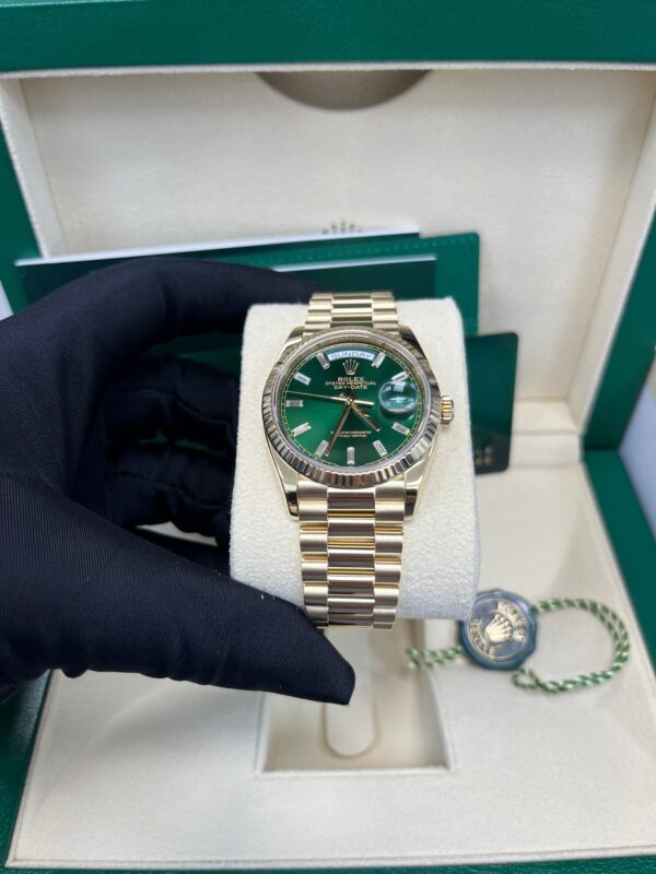 Rolex Day-Date 36 36mm NEW RELEASE 2024 Day-Date 36 GREEN BAGUETTE DIAL 128238 - Image 5
