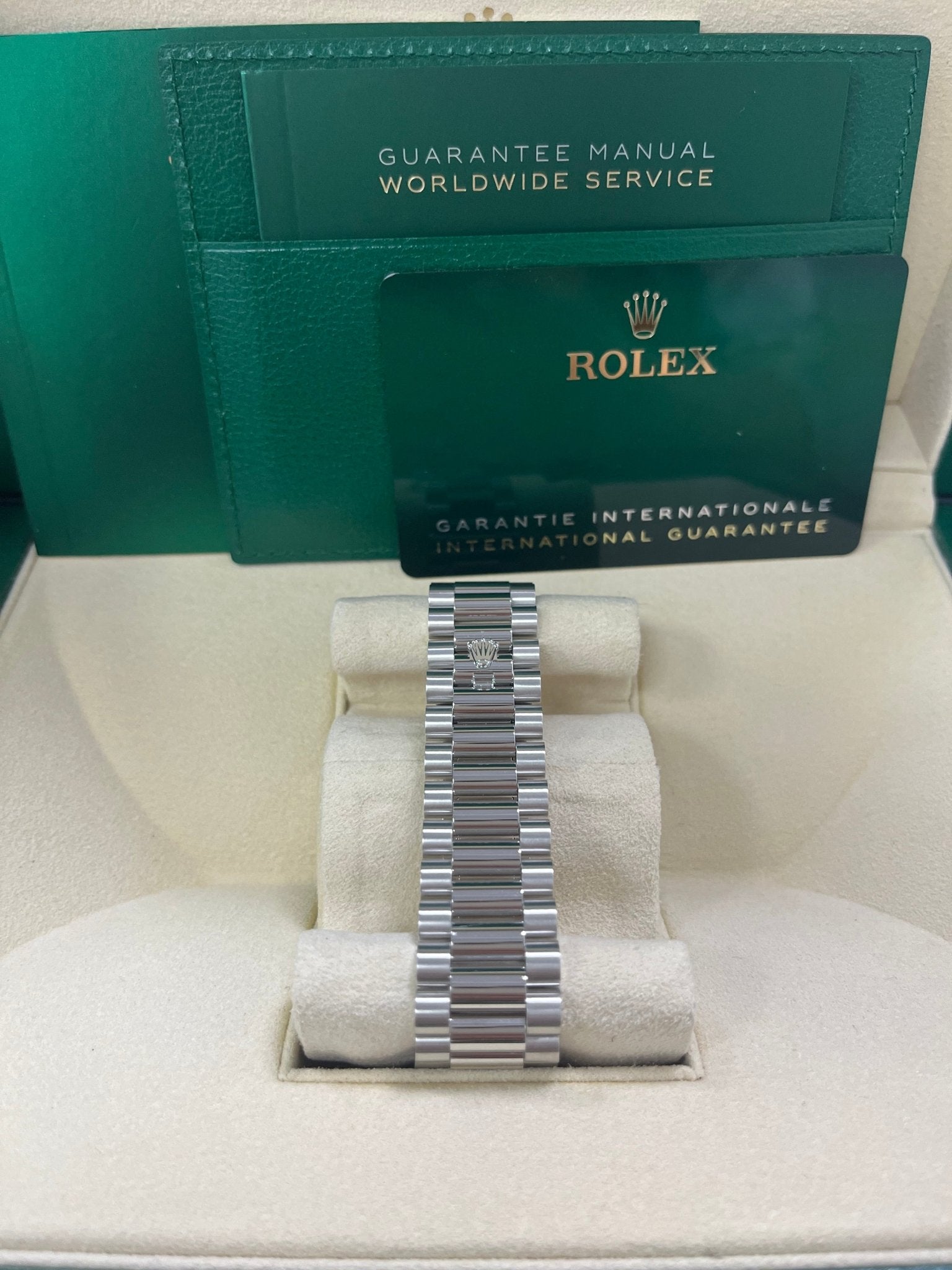 Rolex Day-Date 40 Platinum Day-Date 40 Watch - Fluted Bezel - Ice Blue Baguette Dial 228236 - Image 7
