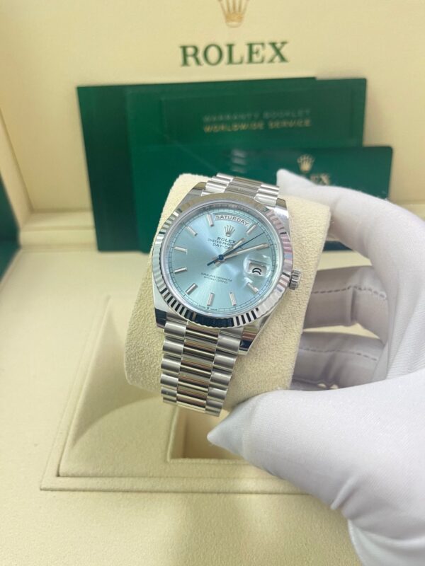 Rolex Day-Date 40 Platinum Day-Date 40 Watch - Fluted Bezel - Ice Blue Index Dial President Bracelet 228236 - Image 2