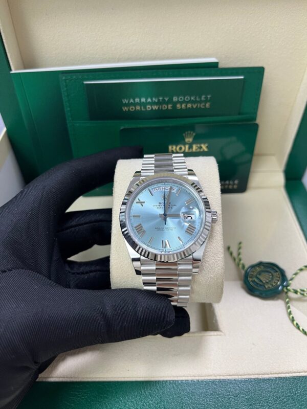 Rolex Day-Date 40 Platinum Day-Date 40 Watch - Fluted Bezel - Ice Blue Roman Dial President Bracelet 228236 - Image 3