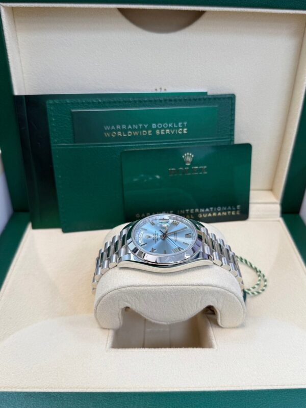 Rolex Day-Date 40 Platinum/ Ice-blue dial /President bracelet (Ref # 228206) - Image 5