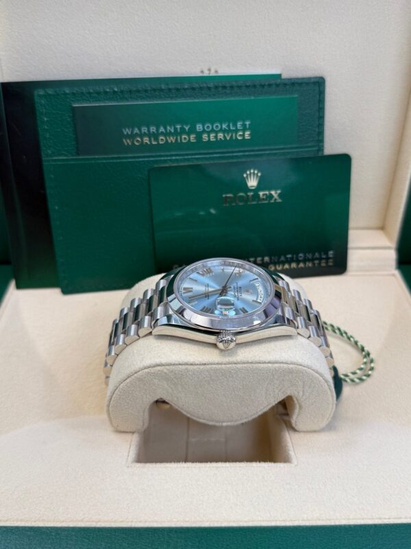 Rolex Day-Date 40 Platinum/ Ice-blue dial /President bracelet (Ref # 228206) - Image 6