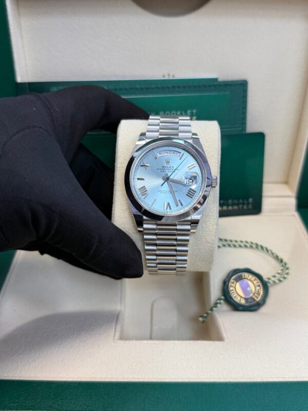 Rolex Day-Date 40 Platinum/ Ice-blue dial /President bracelet (Ref # 228206) - Image 8