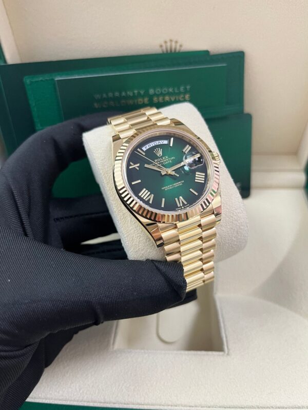Rolex Day-Date 40mm Ombre Green Roman Dial New Release 228238 - Image 15