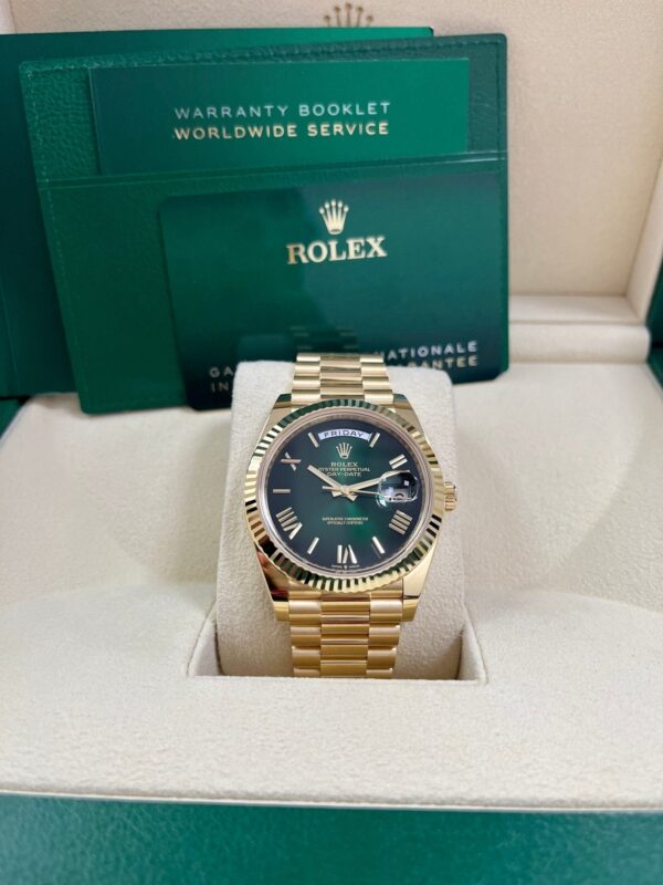 Rolex Day-Date 40mm Ombre Green Roman Dial New Release 228238 - Image 9