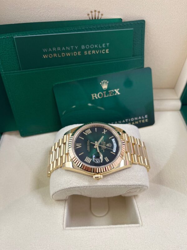 Rolex Day-Date 40mm Ombre Green Roman Dial New Release 228238 - Image 12
