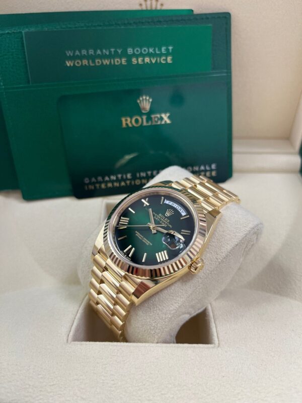 Rolex Day-Date 40mm Ombre Green Roman Dial New Release 228238 - Image 11