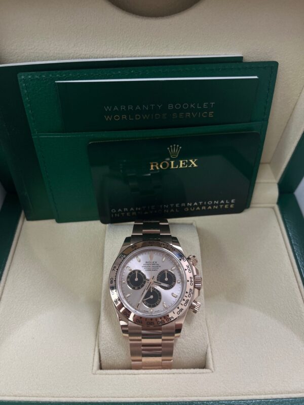 Rolex Daytona 40mm/ 18k Rose Gold/ Sundust Index Cosmograph Dial/ Black Sub-dials (Ref# 116505) - Image 6