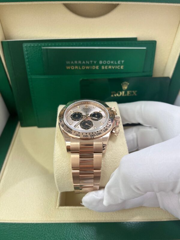 Rolex Daytona 40mm/ 18k Rose Gold/ Sundust Index Cosmograph Dial/ Black Sub-dials (Ref# 116505) - Image 3